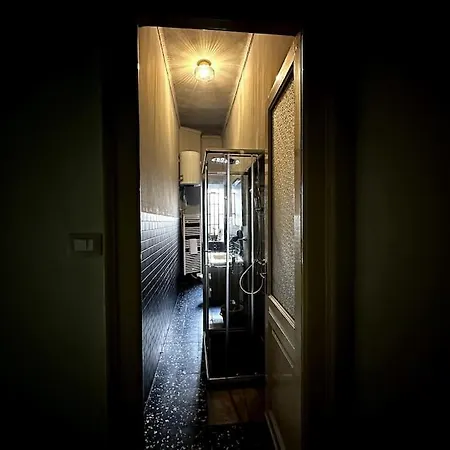 Spacious And Stylish In The City Center * Turijn