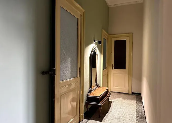 Spacious And Stylish In The Center Apartment Turin