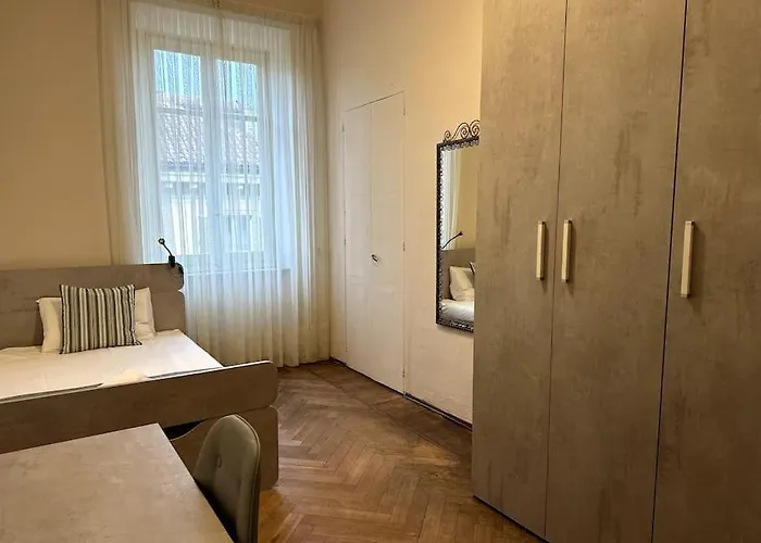 Apartment Spacious And Stylish In The Center