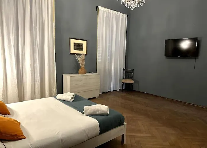 Apartment Spacious And Stylish In The Center Turin
