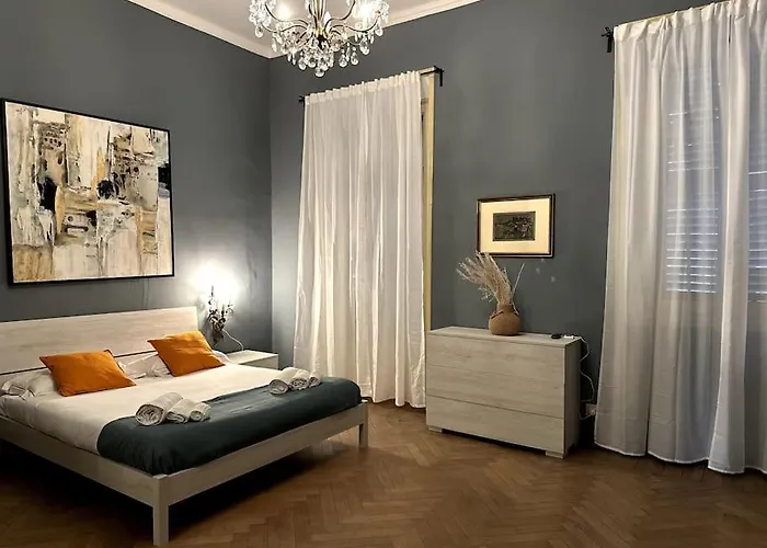 Spacious And Stylish In The Center Apartment *