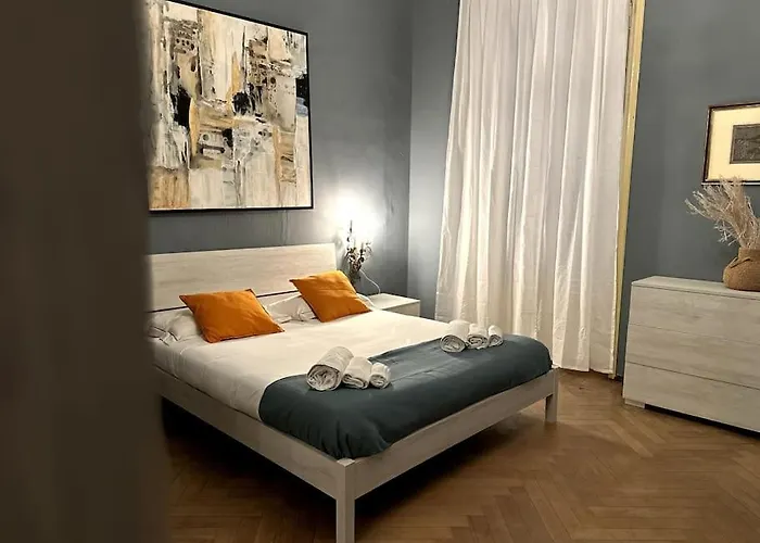 Spacious And Stylish In The Center