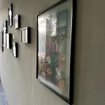 Spacious And Stylish In The Center *